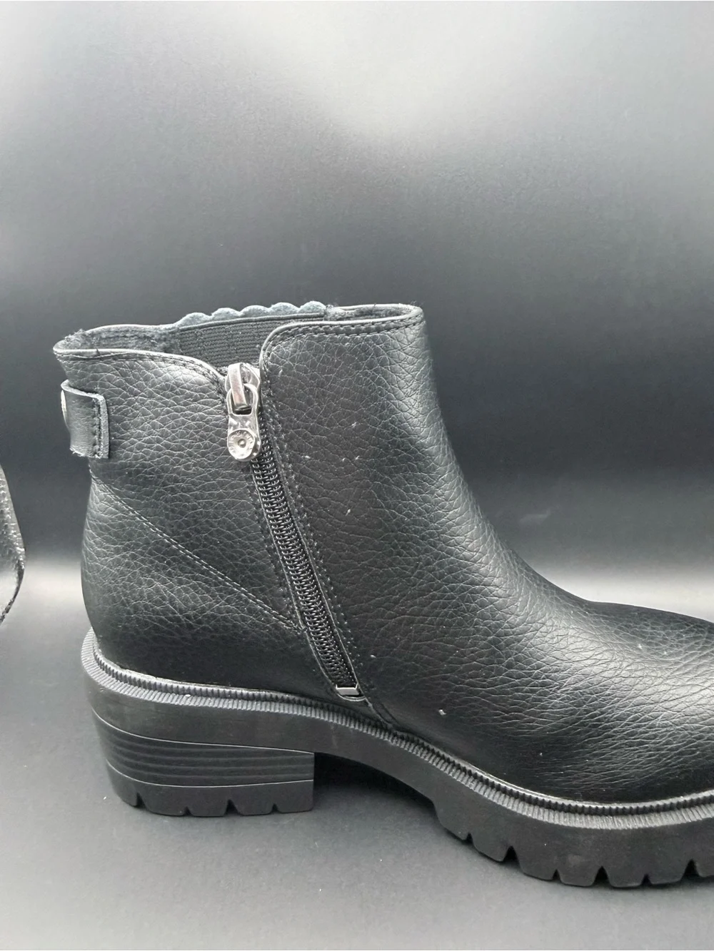 Blowfish - Women’s Black Ankle Booties with Side Zip NWOT